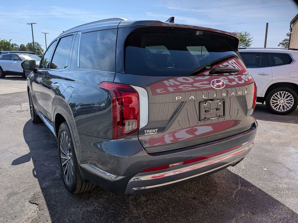 Used 2025 Hyundai Palisade Calligraphy AWD/4WD image 3