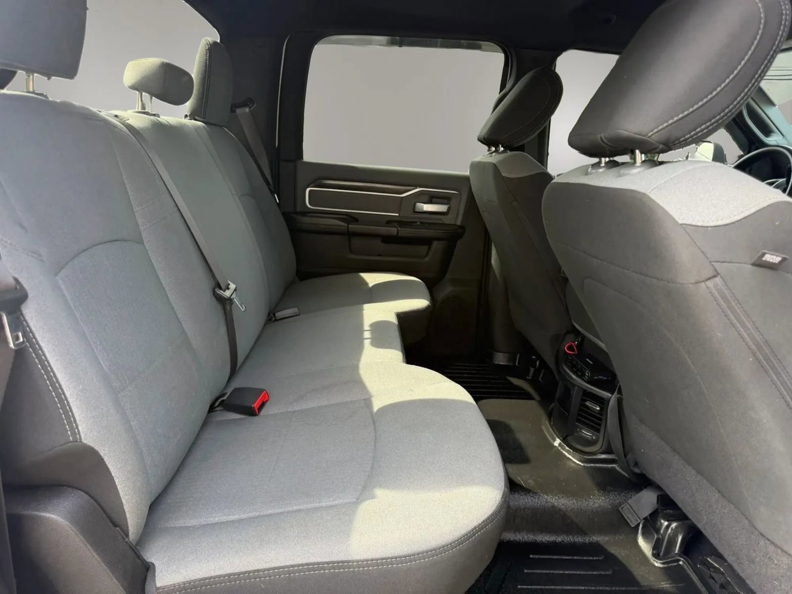 Used 2021 RAM 2500 Big Horn AWD/4WD image 44
