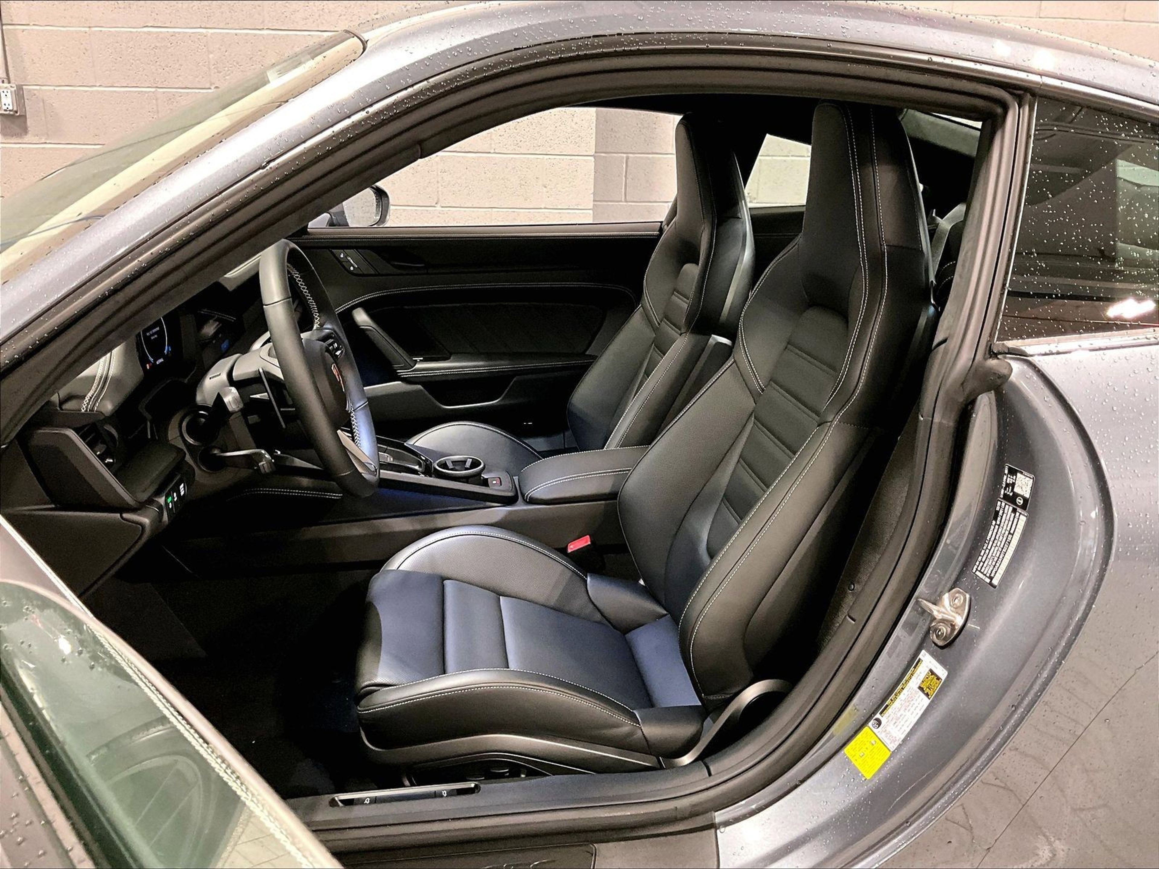 New 2026 Porsche 911 Carrera 4 GTS image 5