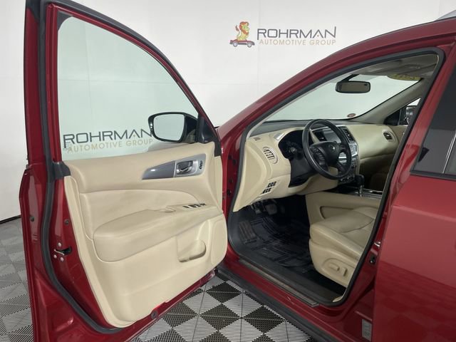 Used 2017 Nissan Pathfinder SL image 17