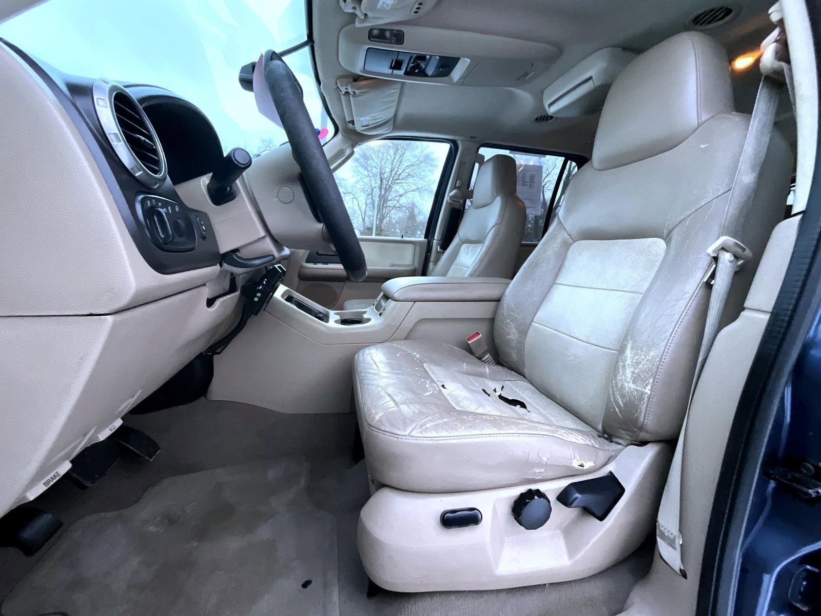 Used 2004 Ford Expedition Eddie Bauer image 11