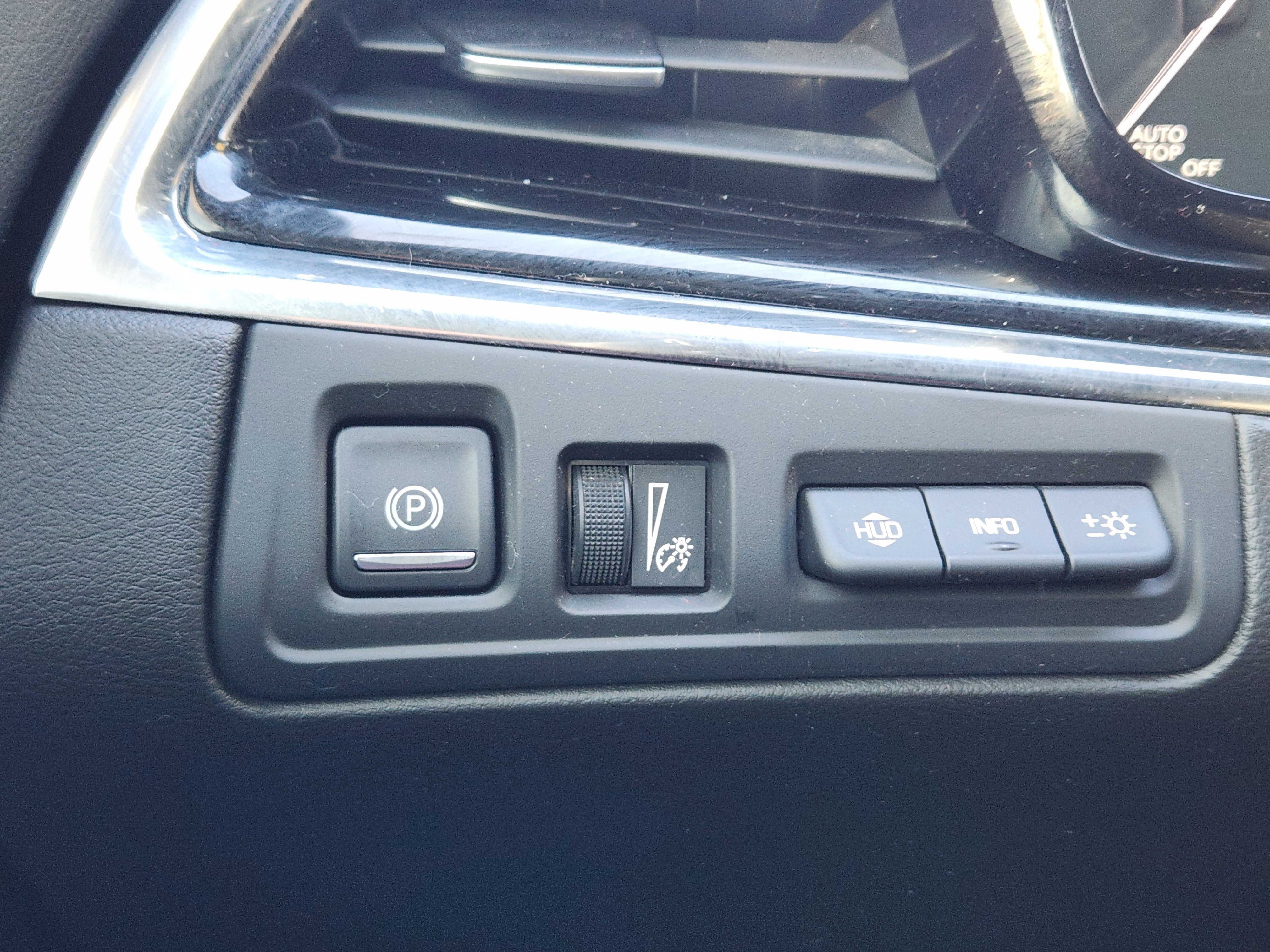 Used 2020 Cadillac XT6 Premium Luxury image 27