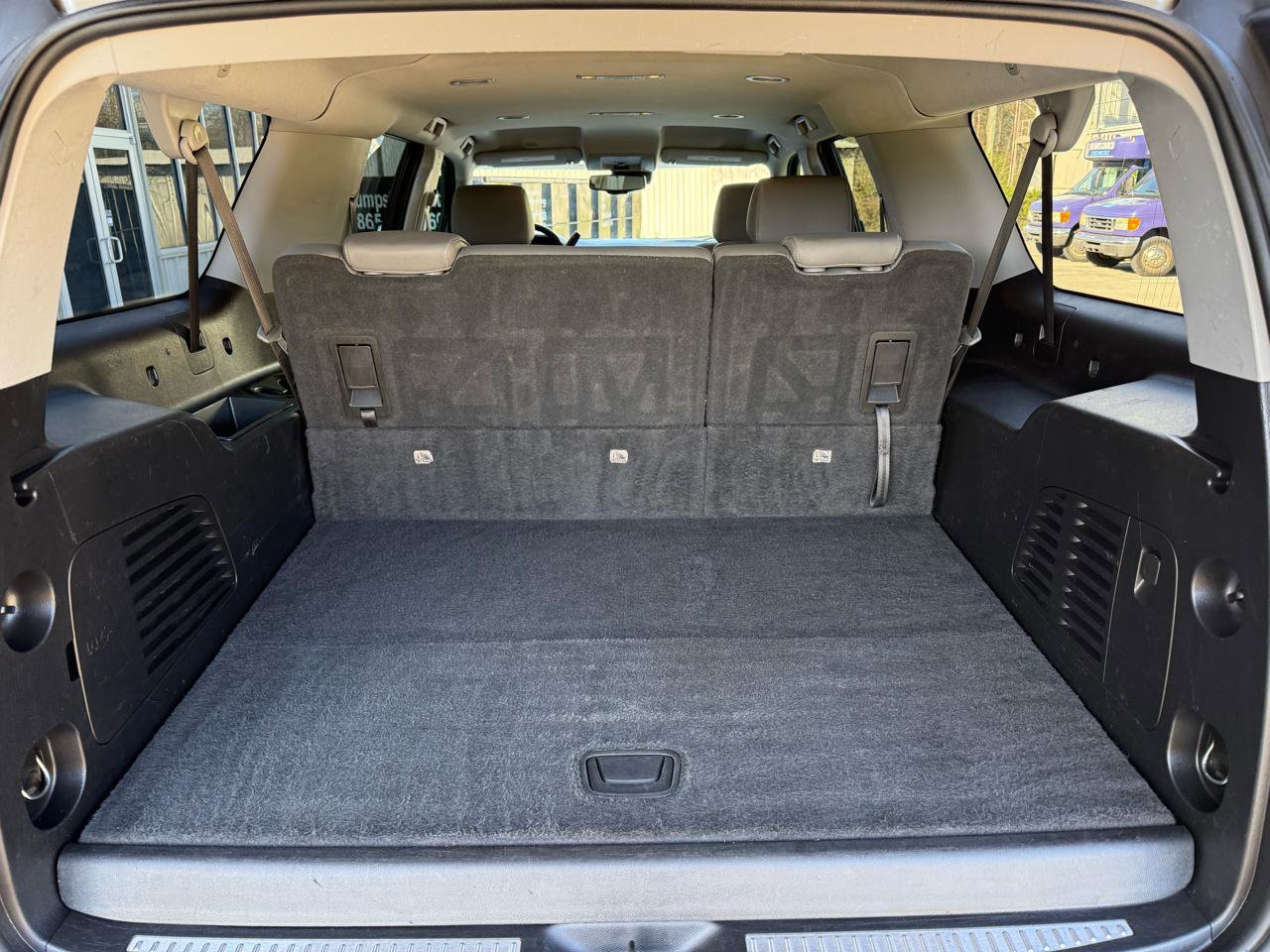 Used 2019 Chevrolet Suburban LT image 25