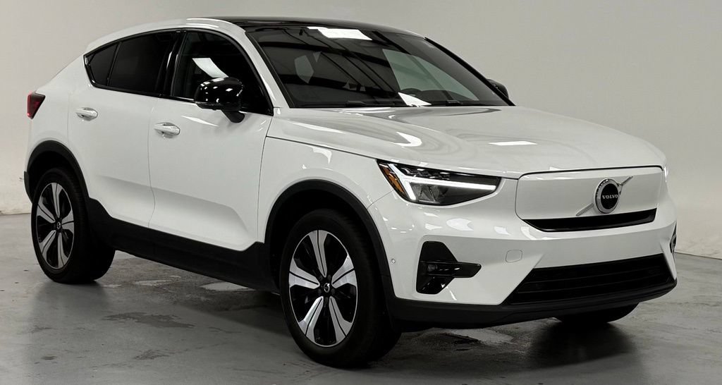 Used 2023 Volvo C40 P8 Recharge Plus AWD/4WD image 6