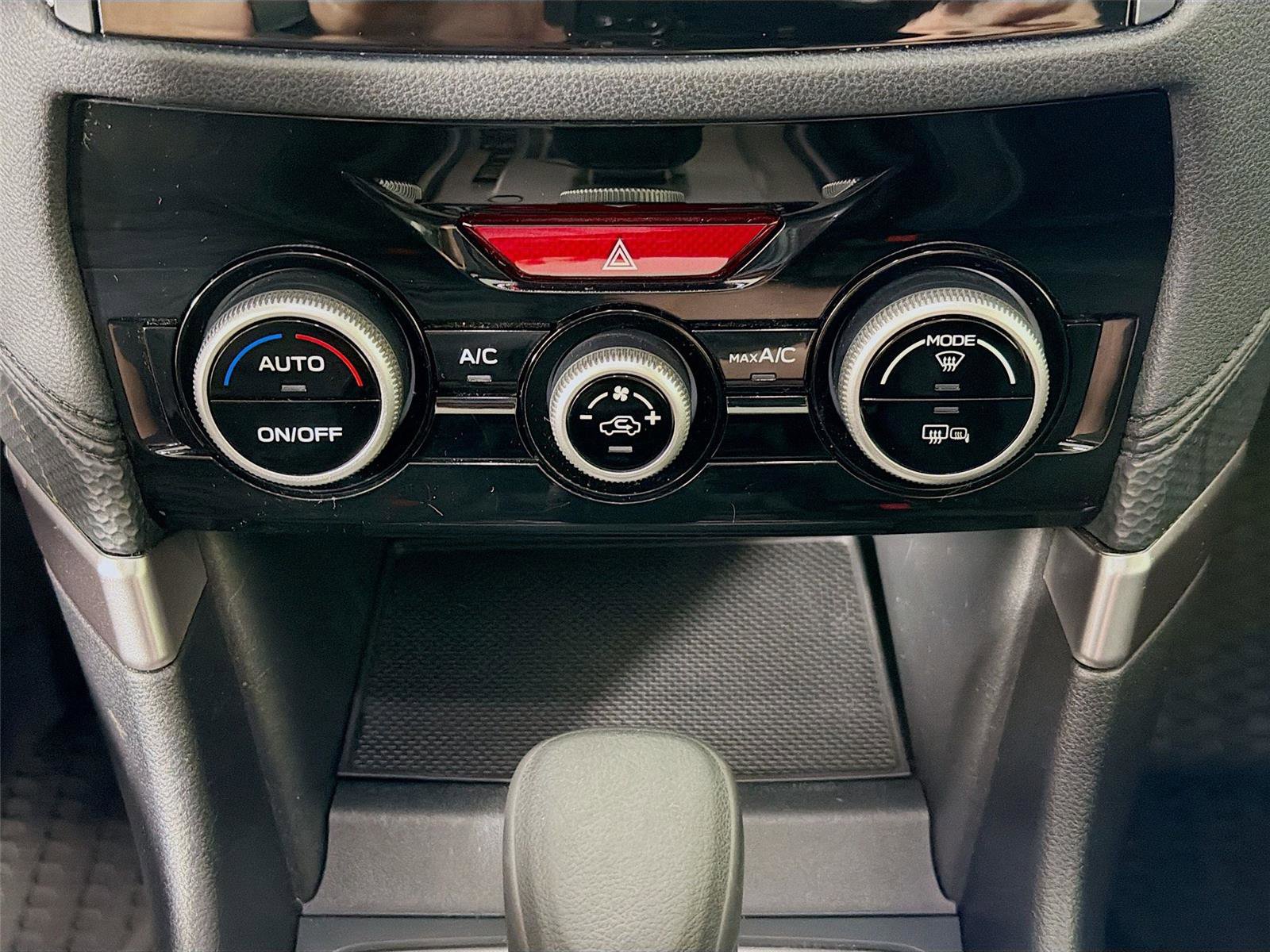 Used 2021 Subaru Forester Premium w/ Popular Package #1 AWD/4WD image 17