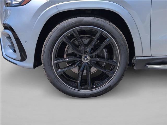 New 2026 Mercedes-Benz GLS 580 4MATIC image 10