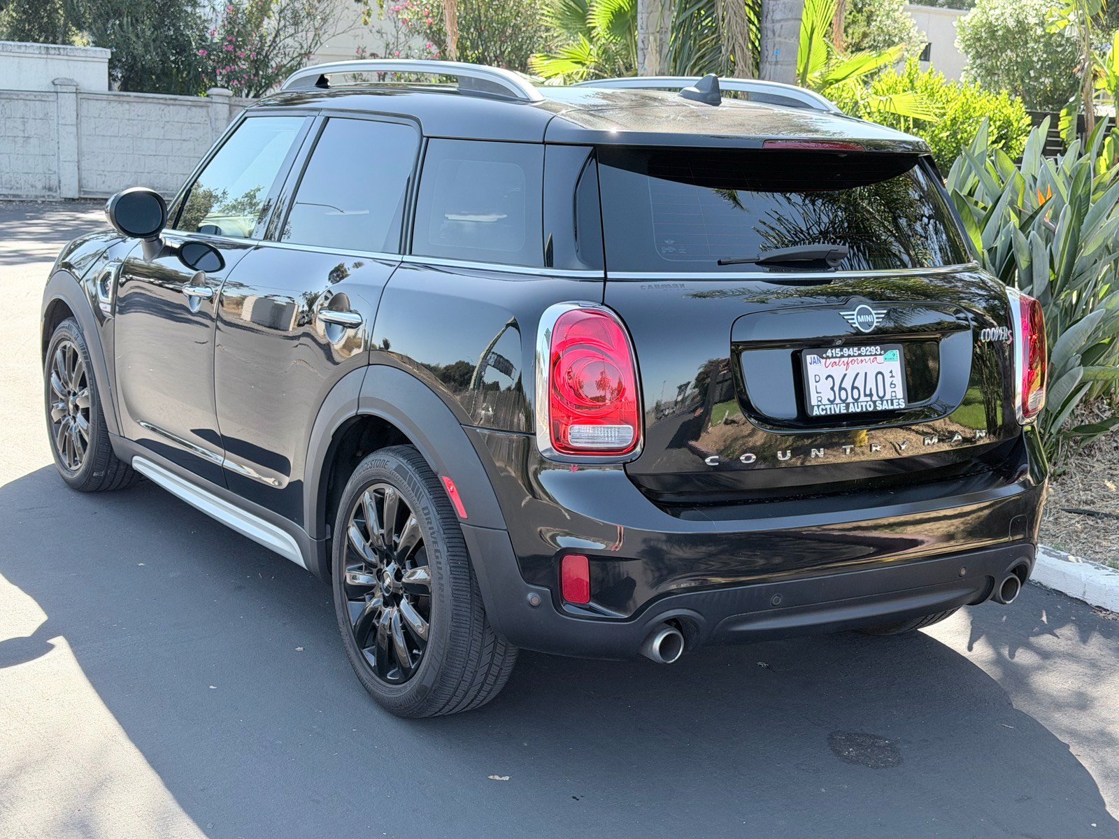 Used 2019 MINI Cooper Countryman S FWD image 3