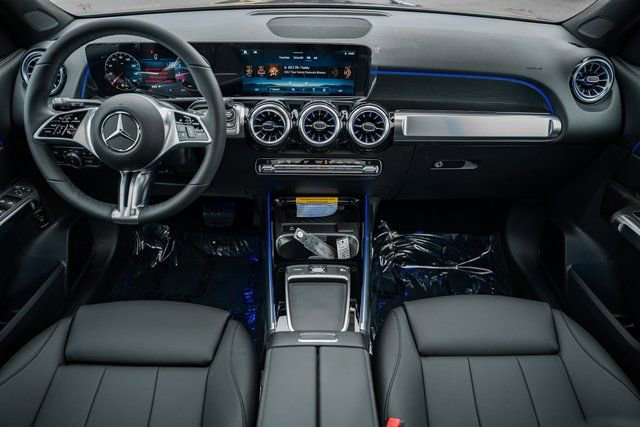 New 2026 Mercedes-Benz GLB 250 4MATIC image 21