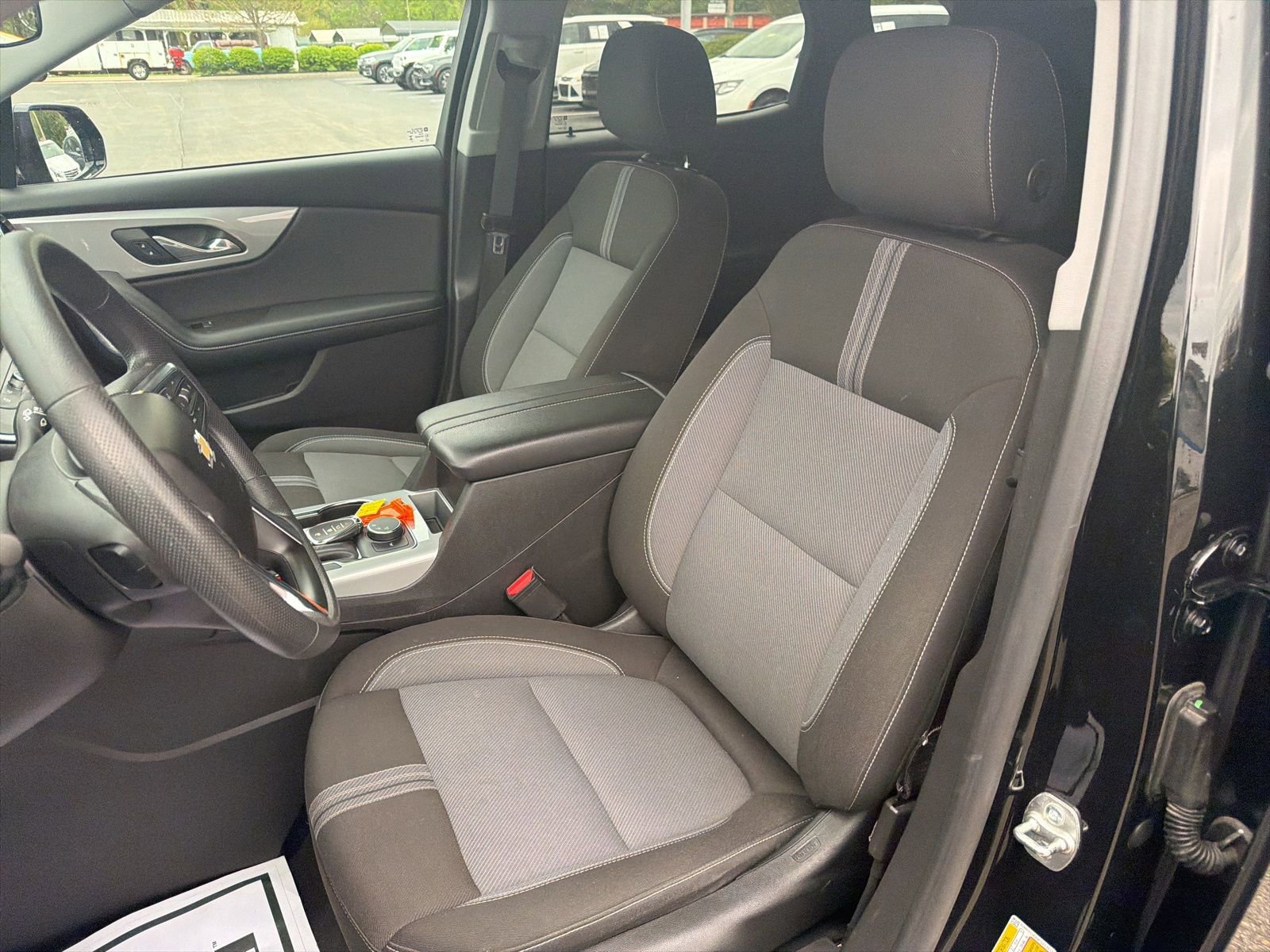 Used 2023 Chevrolet Blazer LT FWD image 22
