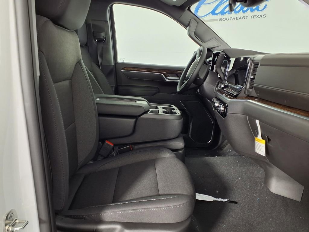 New 2026 GMC Sierra 1500 SLE w/ X31 Off-Road Package AWD/4WD image 19