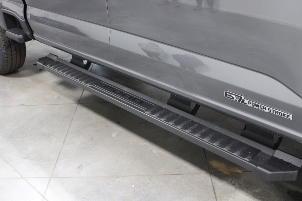 New 2026 Ford F250 Lariat w/ Black Appearance Package image 13