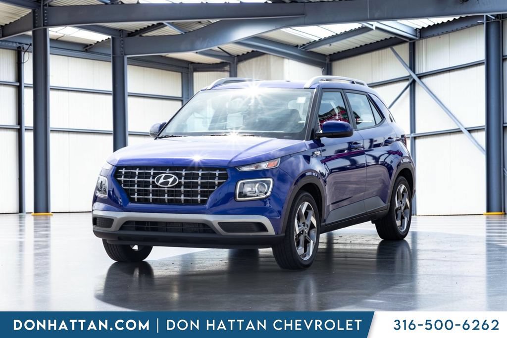 Used 2025 Hyundai Venue SEL FWD image 22