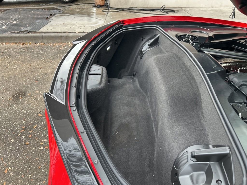 Used 2026 Chevrolet Corvette Stingray Coupe w/ 1LT image 27