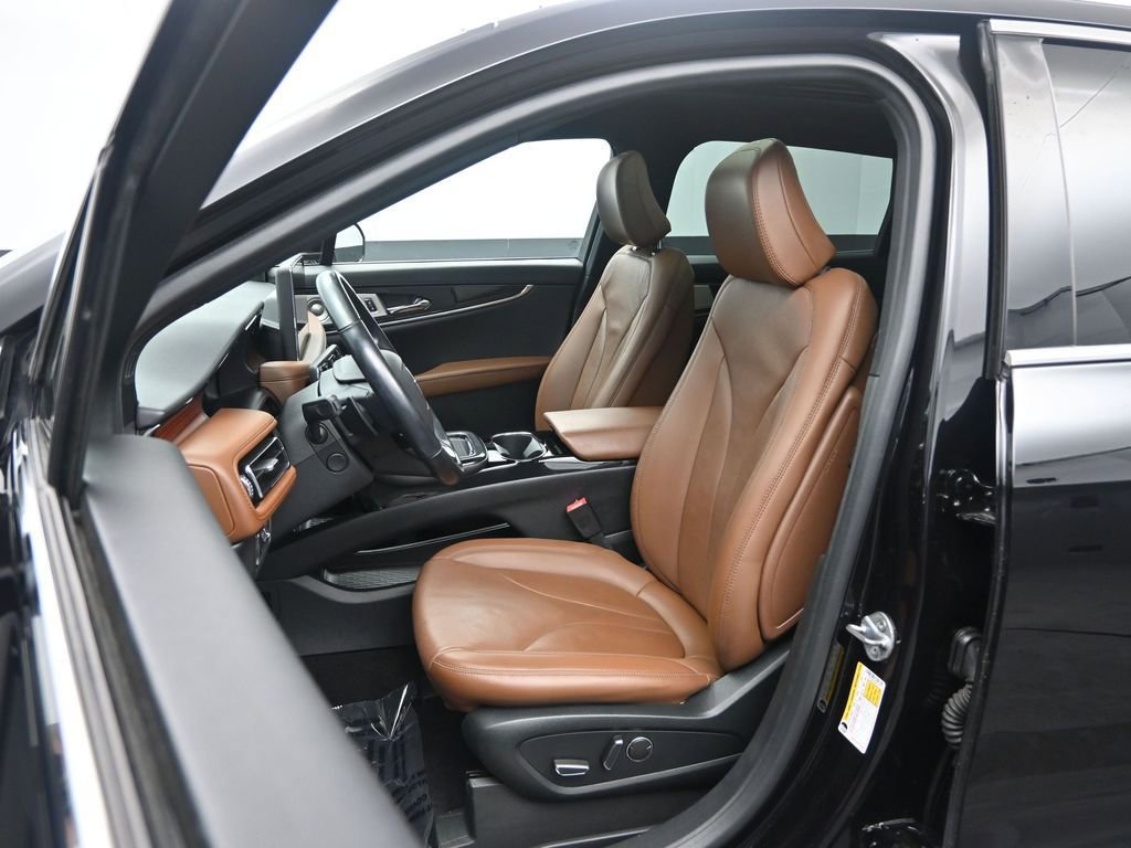 Used 2022 Lincoln Nautilus Reserve w/ Equipment Group 202A image 26