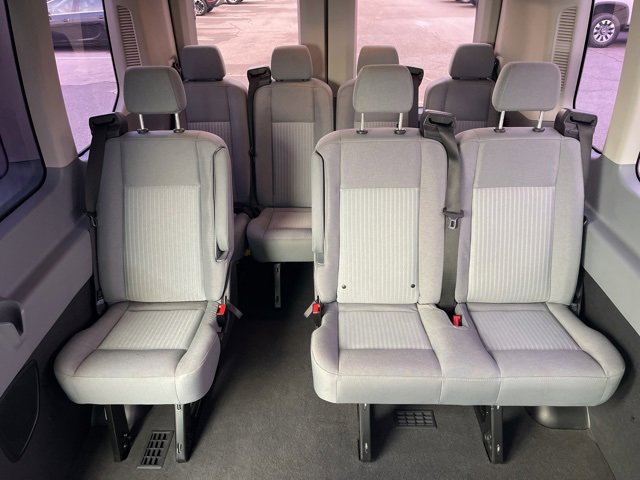 Used 2018 Ford Transit 350 XLT image 30