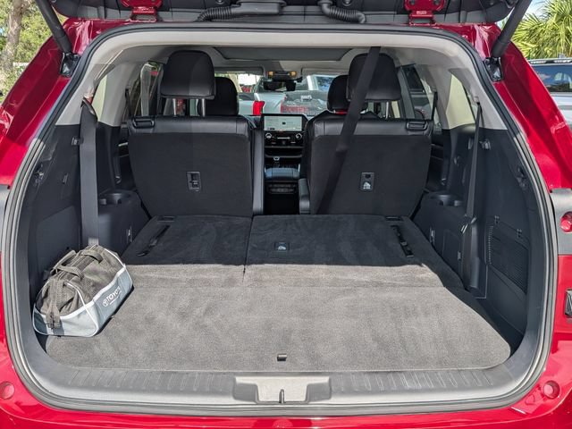 Used 2026 Toyota Highlander Platinum AWD/4WD image 12