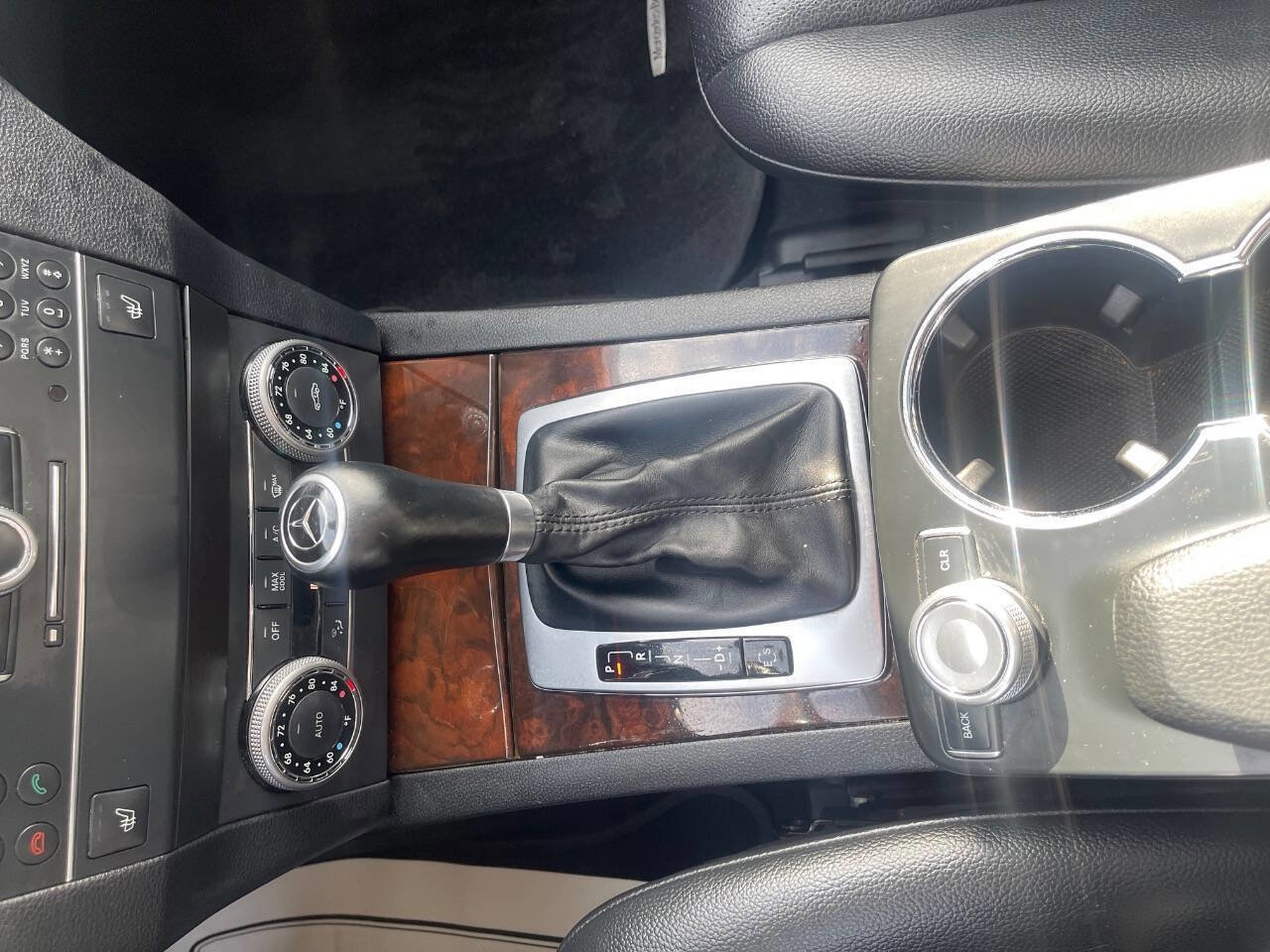 Used 2012 Mercedes-Benz GLK 350 4MATIC image 15