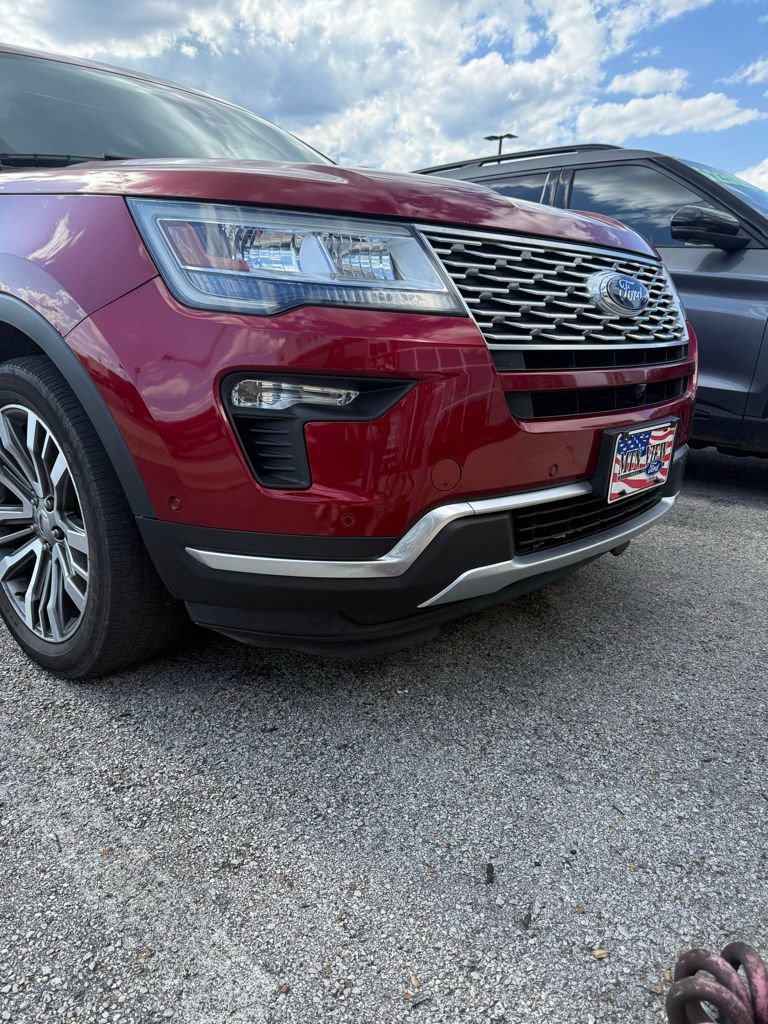 Used 2018 Ford Explorer Platinum AWD/4WD image 4
