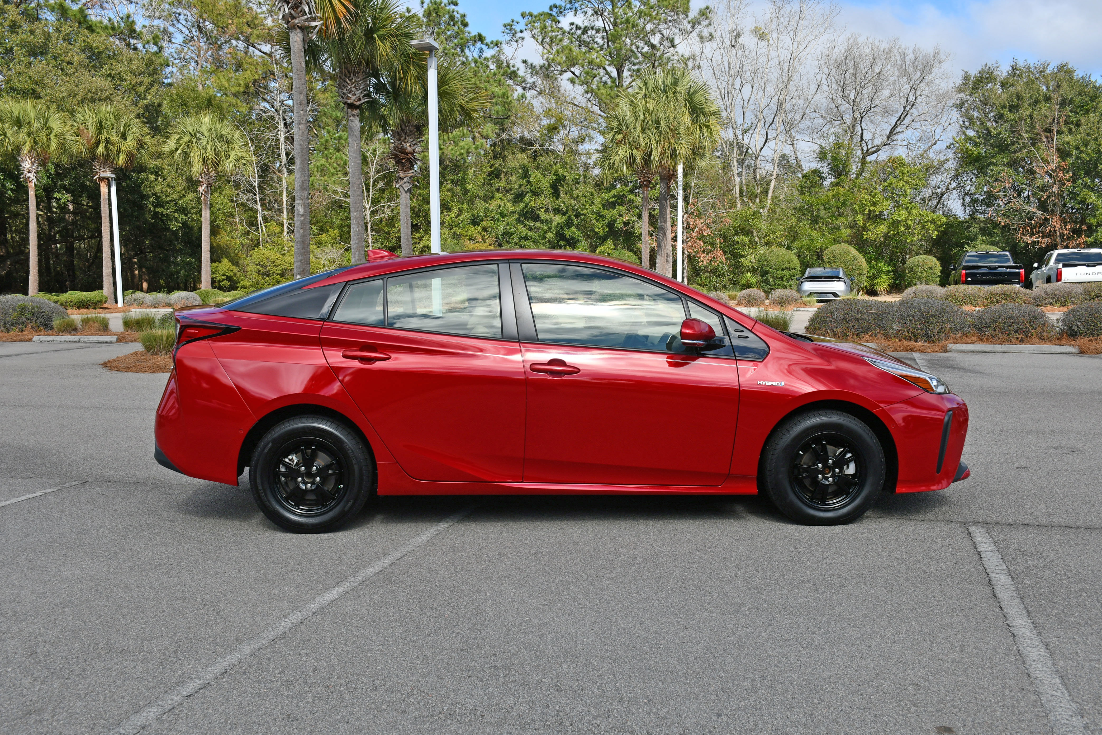 Certified 2020 Toyota Prius LE video 2