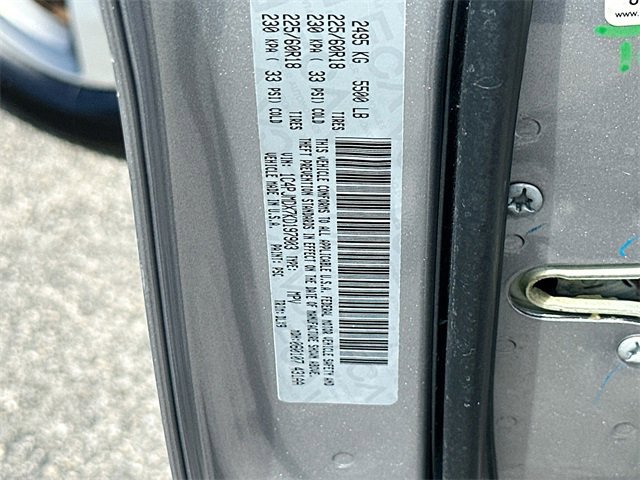 Used 2019 Jeep Cherokee Limited image 29