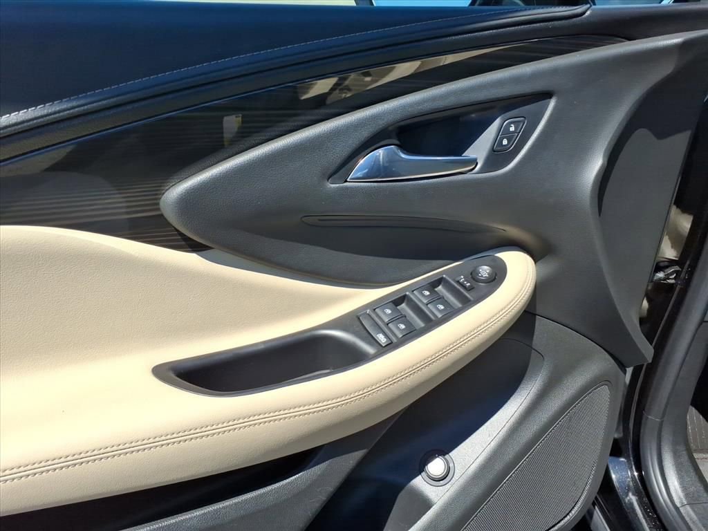 Used 2020 Buick Envision Preferred FWD image 15