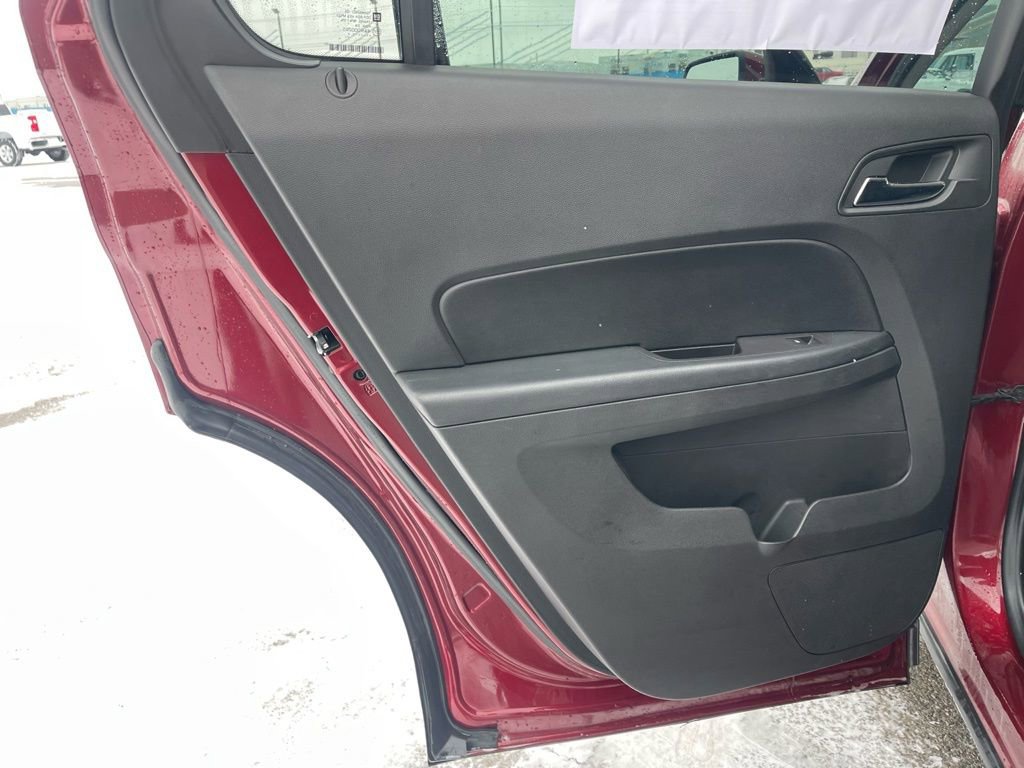 Used 2017 Chevrolet Equinox LT w/ Convenience Package image 20