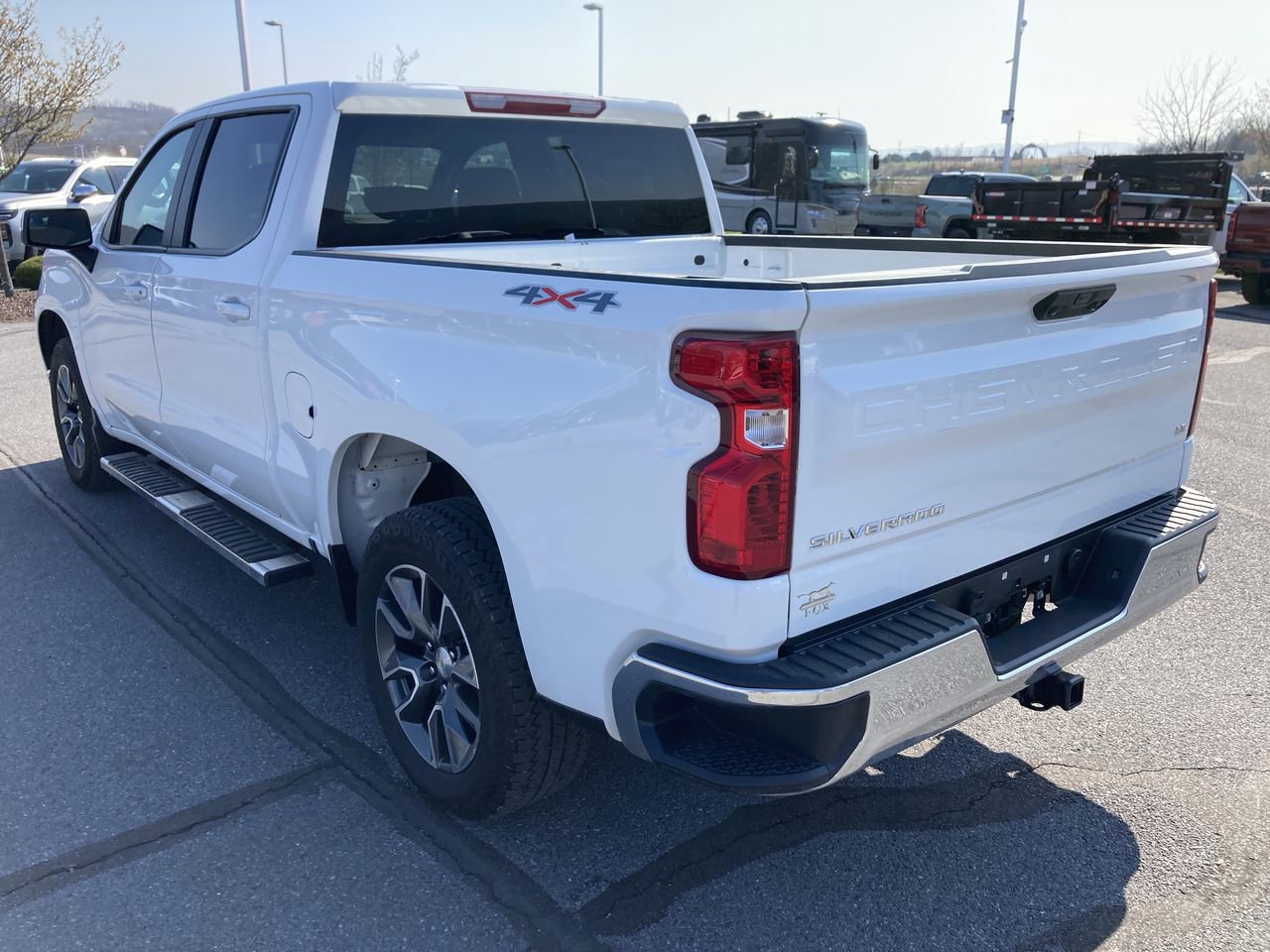 Used 2023 Chevrolet Silverado 1500 LT image 5