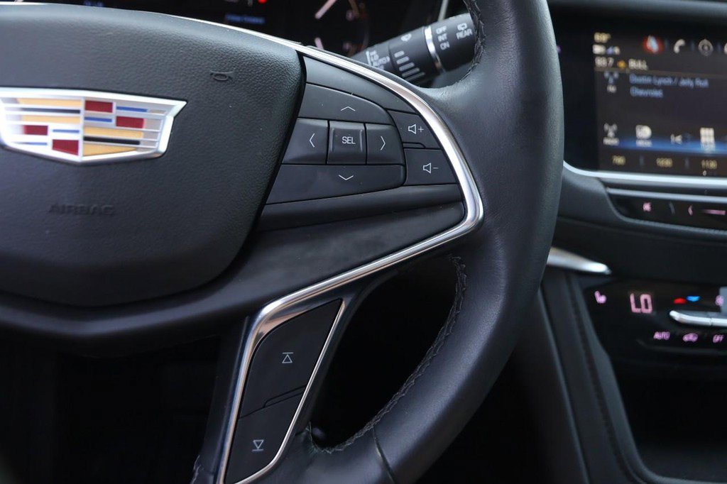 Used 2019 Cadillac XT5 Luxury AWD/4WD image 14