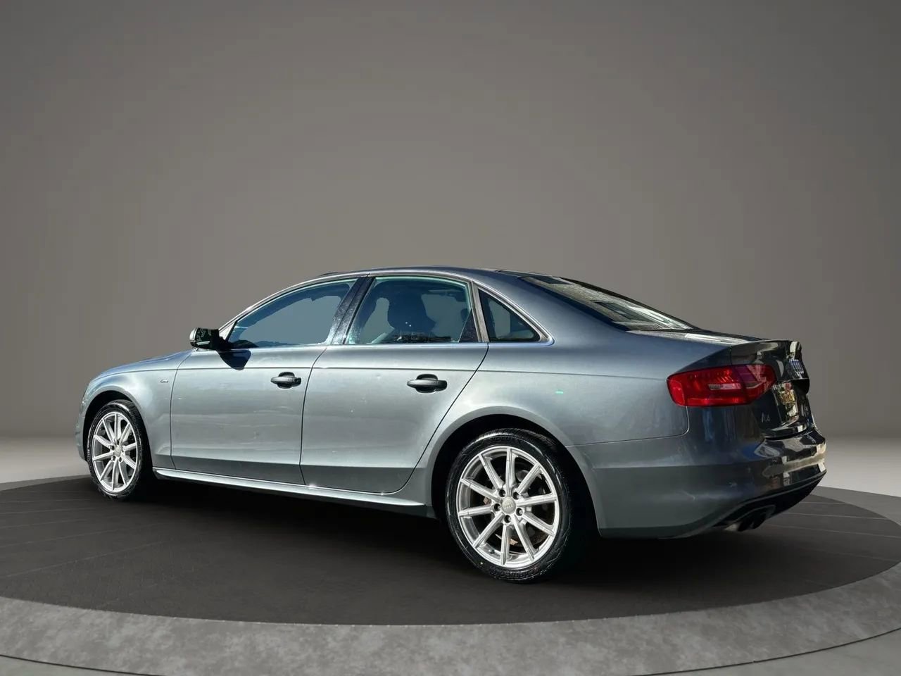 Used 2015 Audi A4 2.0T Premium Plus w/ Premium Plus Package image 7