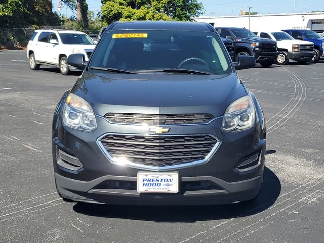 Used 2017 Chevrolet Equinox LS FWD image 2