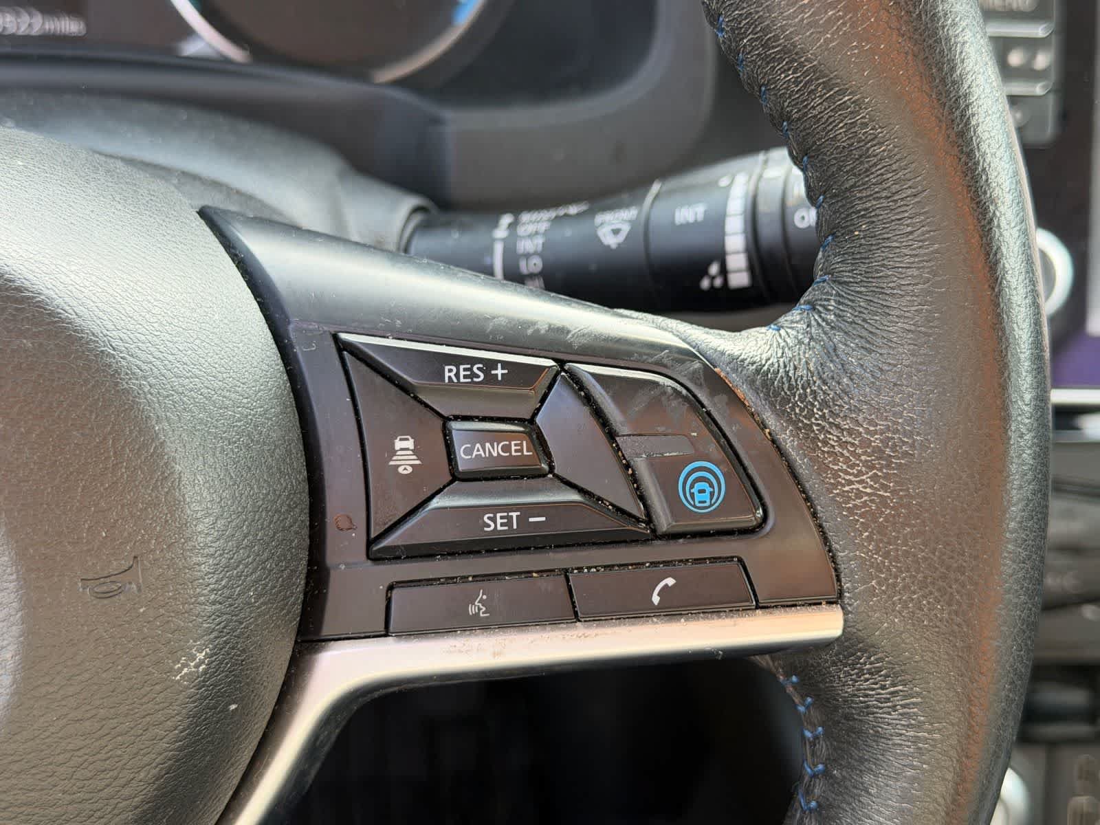 Certified 2022 Nissan Leaf SV Plus FWD image 15