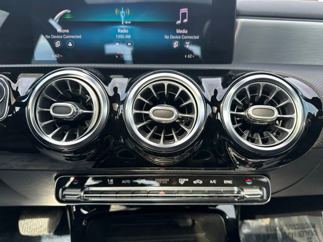 Certified 2021 Mercedes-Benz A 220 4MATIC image 31