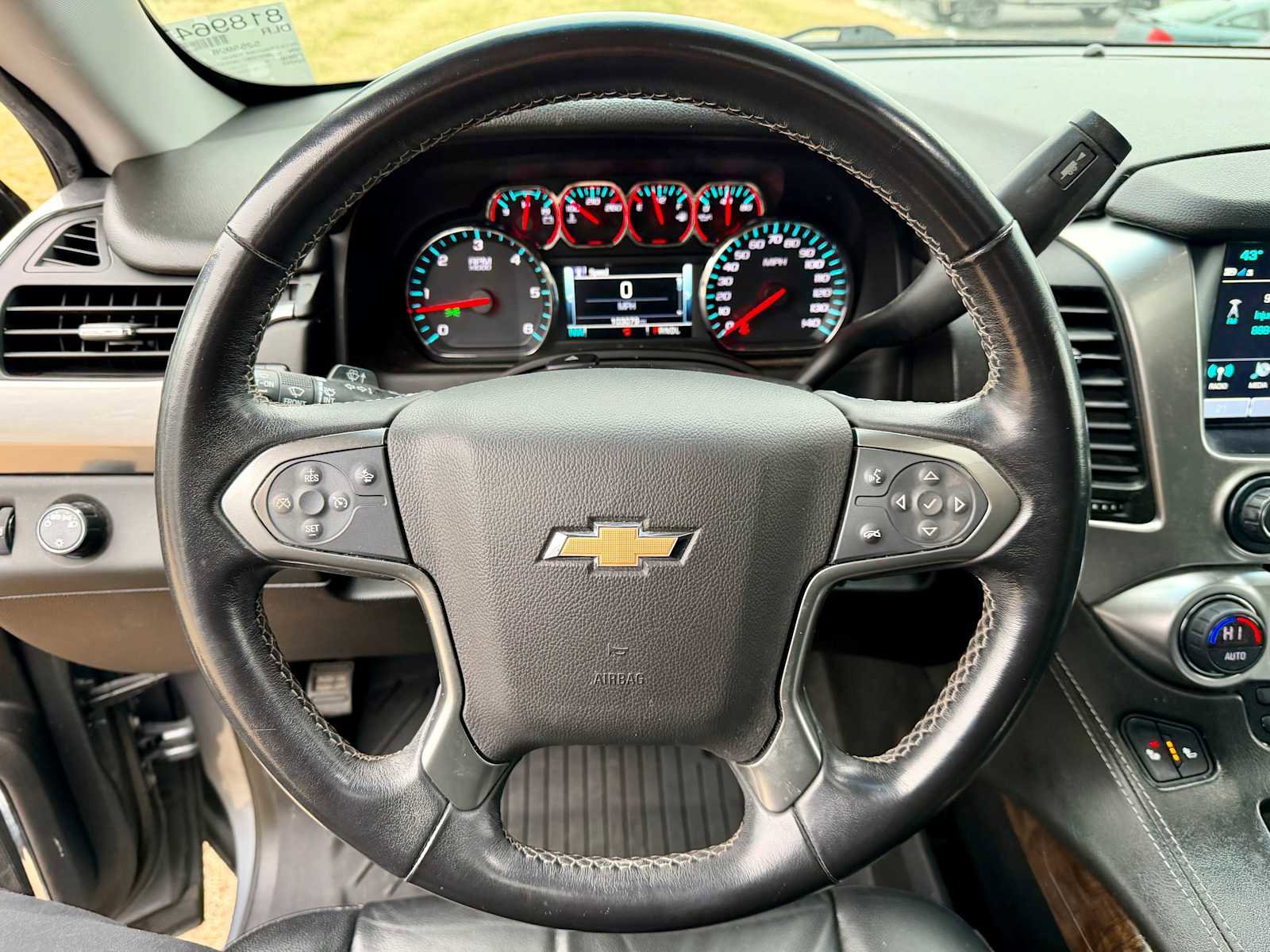 Used 2019 Chevrolet Tahoe LT image 11