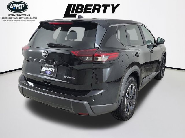 Used 2024 Nissan Rogue SV AWD/4WD image 3