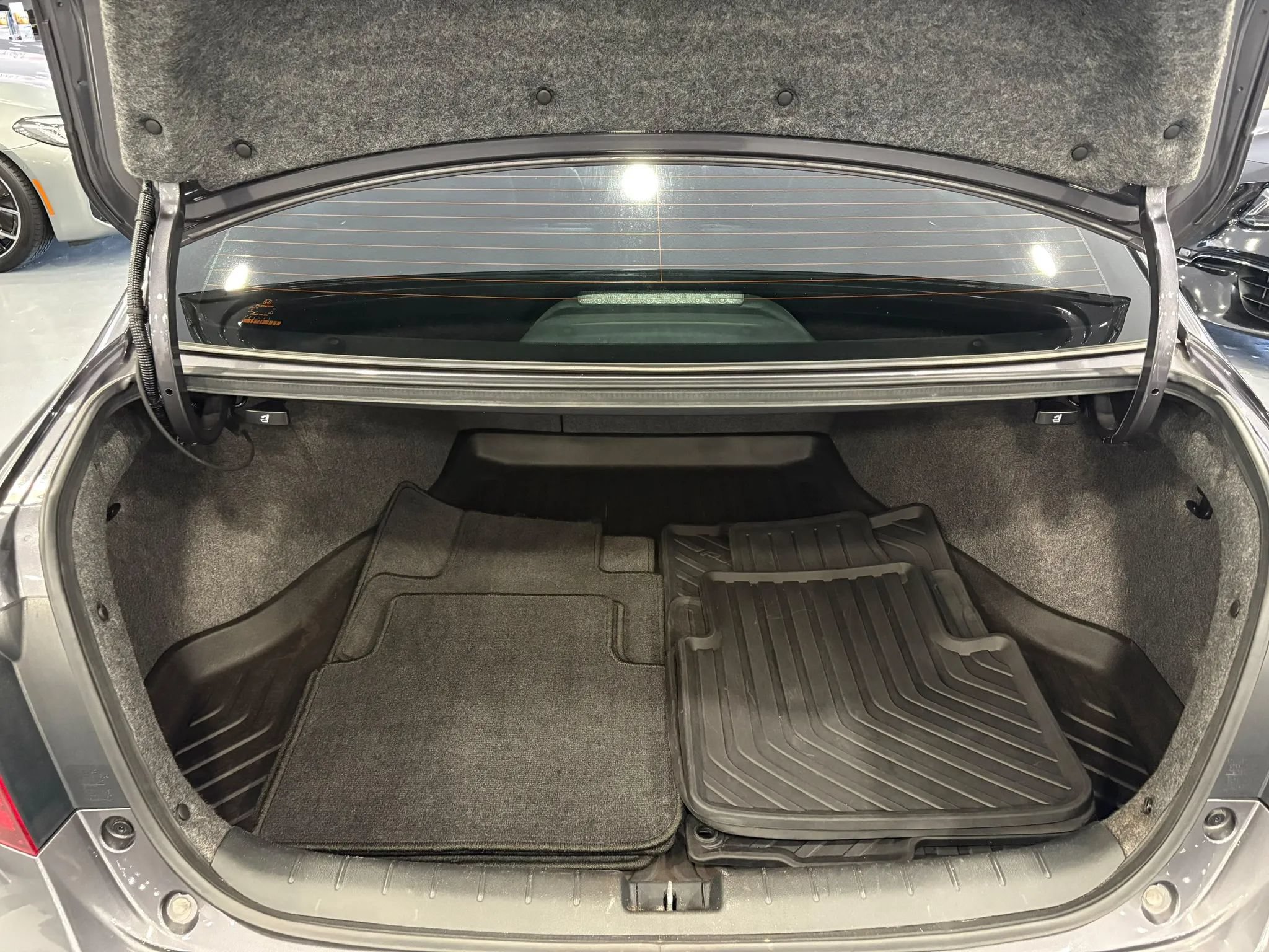 Used 2016 Honda Accord EX-L image 40