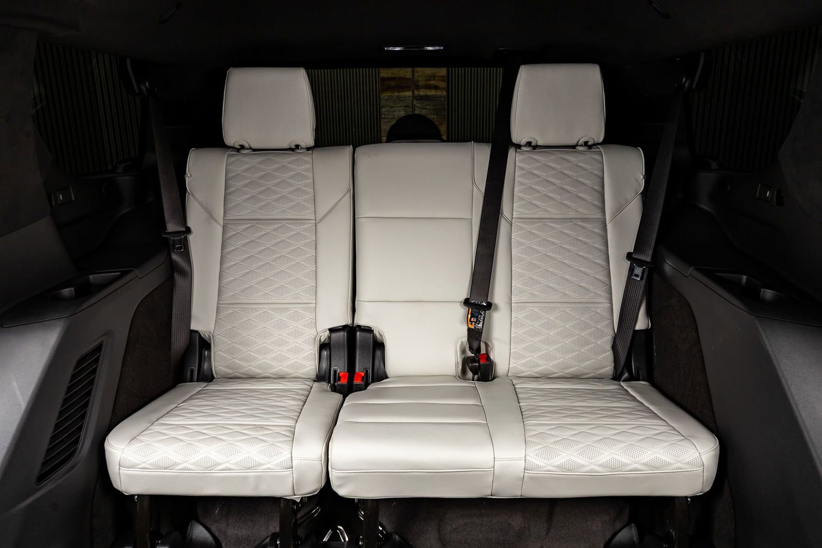 Used 2026 Cadillac Escalade Platinum Sport w/ LPO, Floor Liner Package image 36