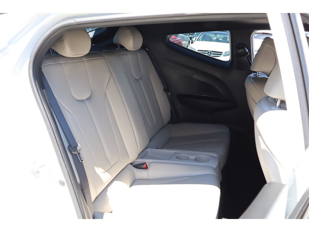 Used 2019 Hyundai Veloster Turbo Ultimate FWD image 14