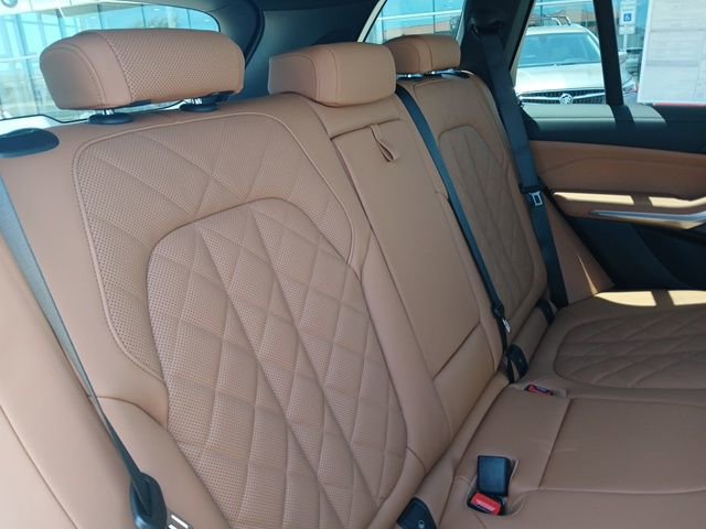 New 2026 BMW X5 xDrive50e AWD/4WD image 13