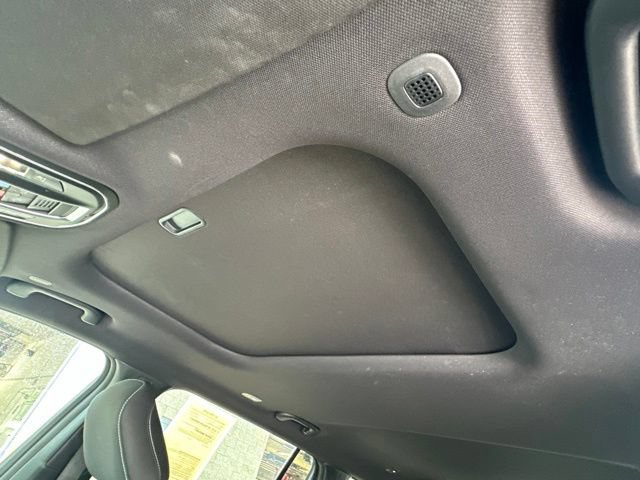 Used 2024 Jeep Grand Cherokee L Laredo AWD/4WD image 12