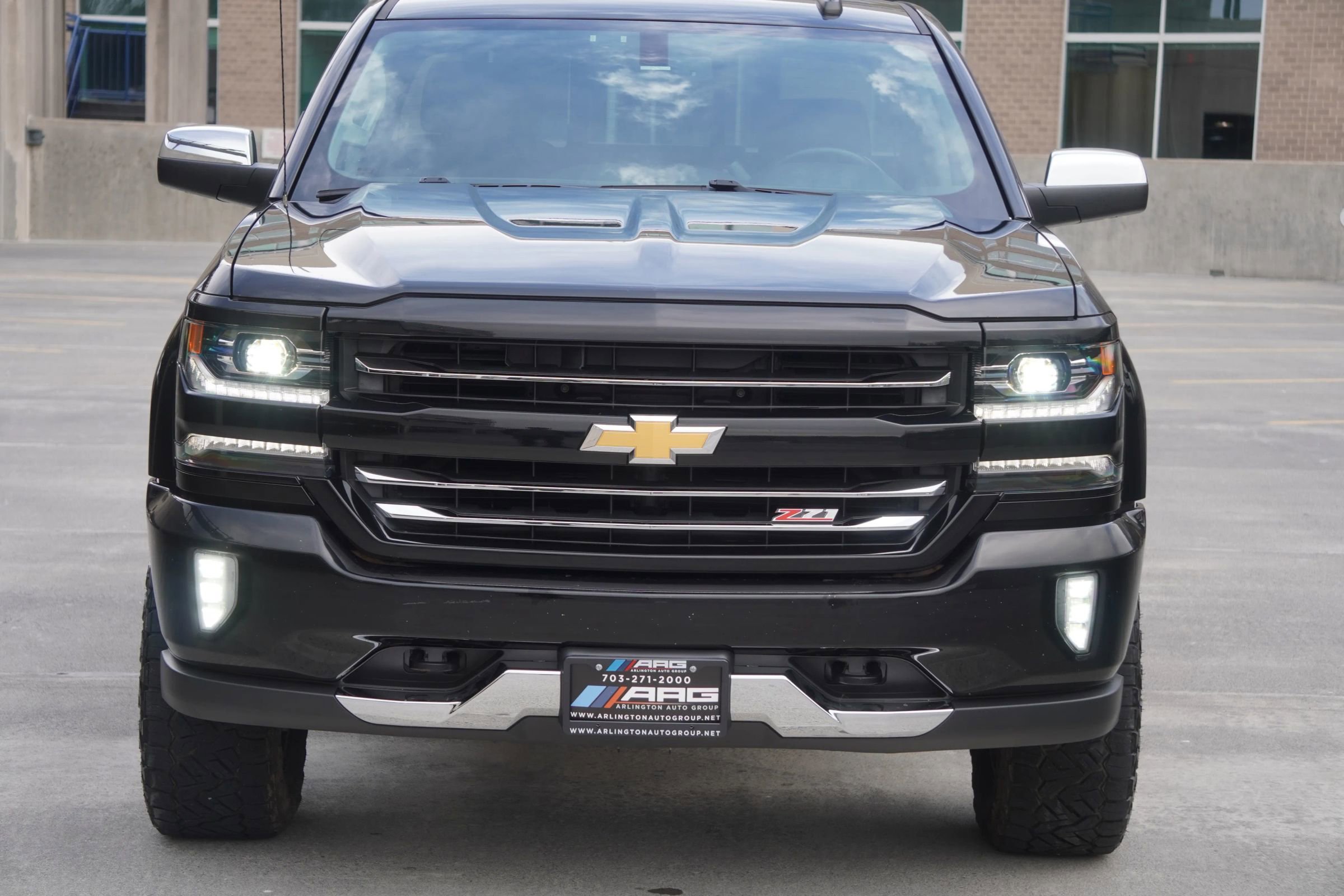 Used 2017 Chevrolet Silverado 1500 LTZ Z71 AWD/4WD image 22