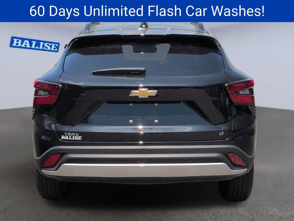 New 2026 Chevrolet Trax LT w/ Sunroof Package FWD image 4