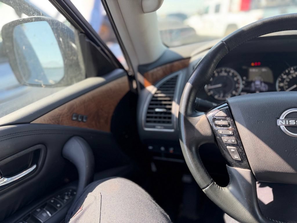 Used 2023 Nissan Armada SL w/ Captain's Chairs Package RWD image 5