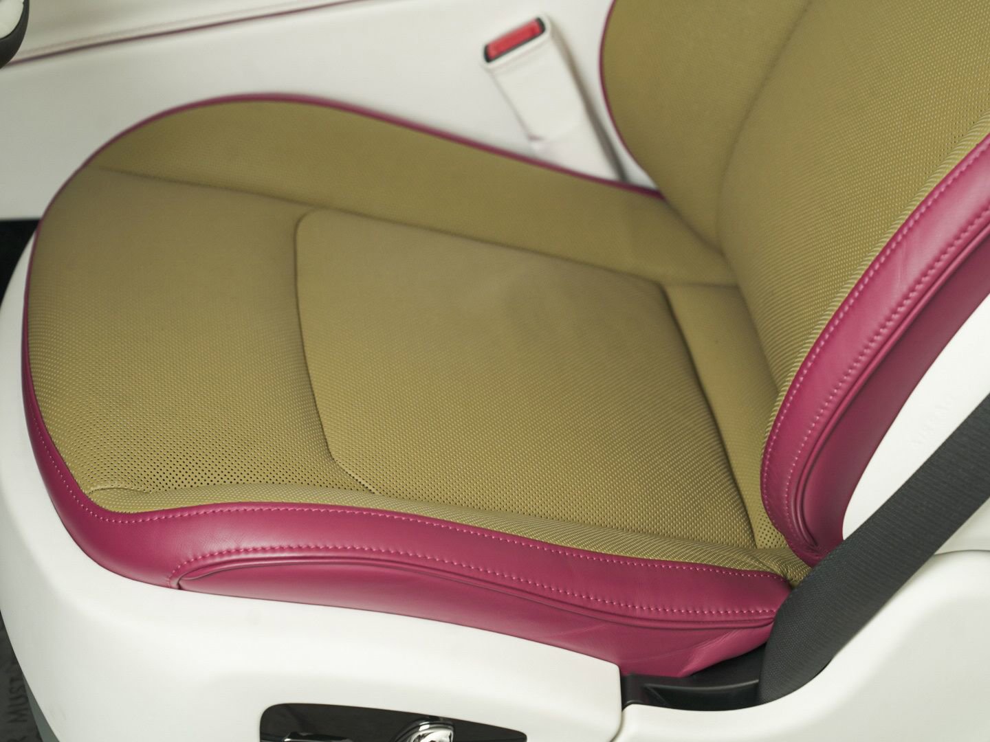 Certified 2024 Rolls-Royce Spectre w/ Spectre Launch Package image 25