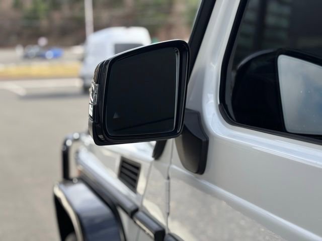 Used 2017 Mercedes-Benz G 63 AMG 4MATIC image 14