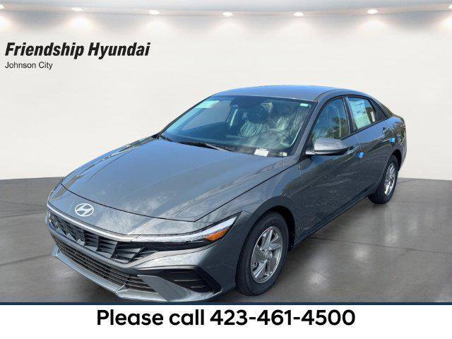 New 2026 Hyundai Elantra SE FWD image 1