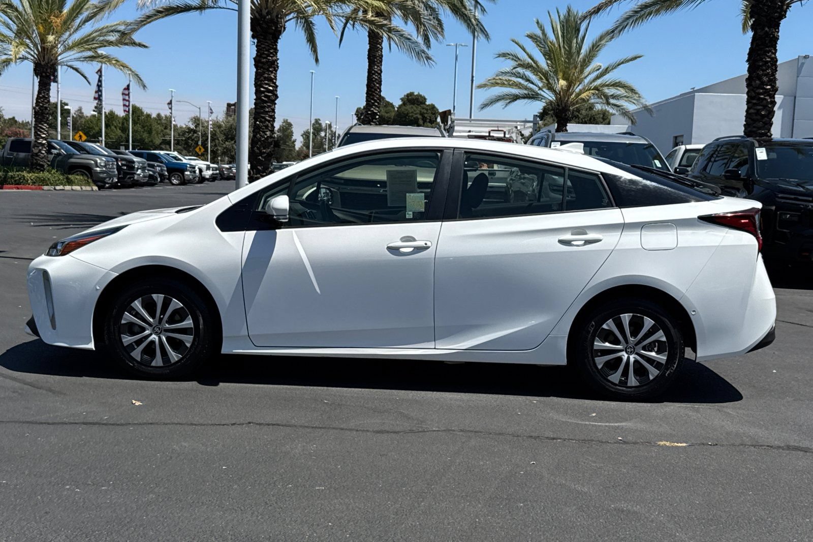 Used 2019 Toyota Prius LE w/ Preferred Accessory Package AWD/4WD image 6