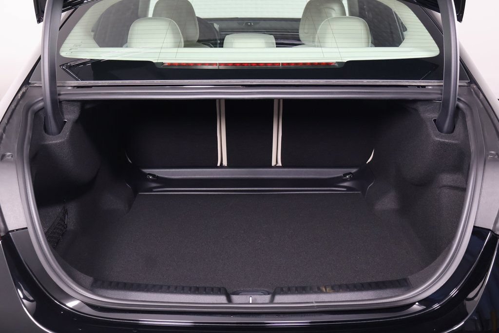New 2026 Mercedes-Benz E 350 Sedan image 8