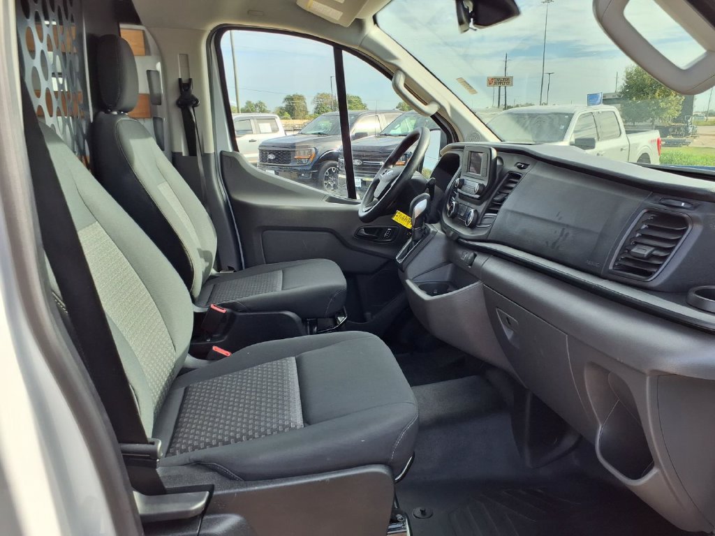 Used 2025 Ford Transit 250 Low Roof w/ Exterior Upgrade Package RWD image 27