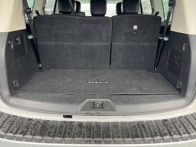 Used 2022 Nissan Armada SV image 19