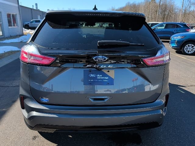 Certified 2024 Ford Edge ST-Line image 6